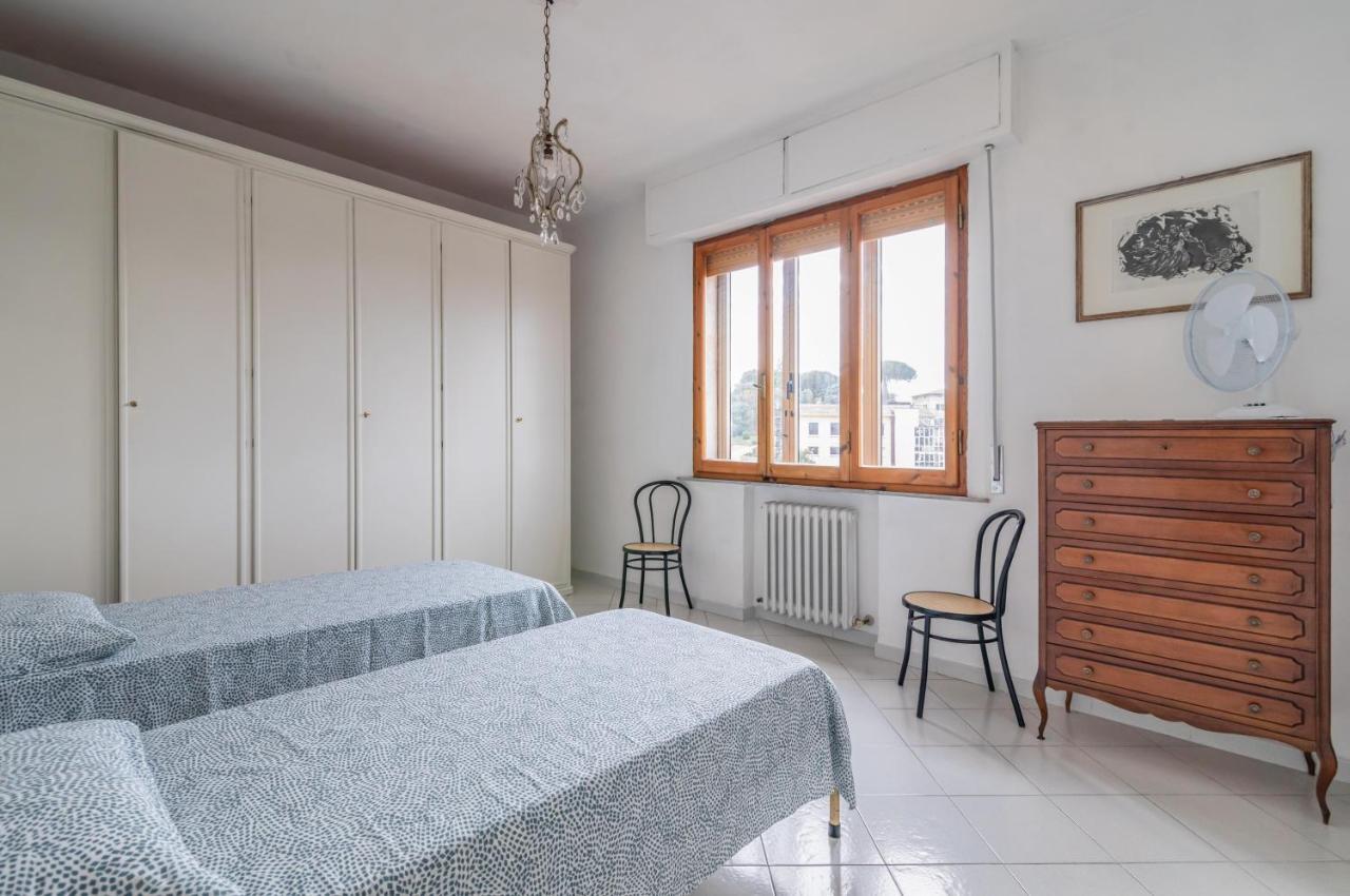 Comfy Flat Steps Away From Siena Station! Διαμέρισμα Εξωτερικό φωτογραφία